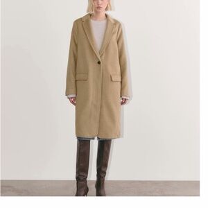 Everlane Tan Outerwear